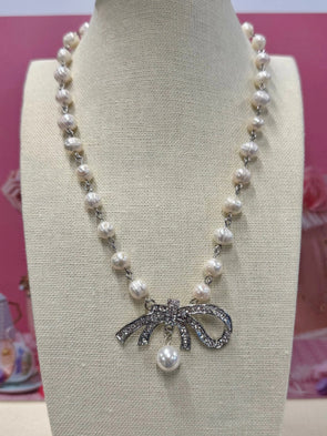 Bow Pearl Necklace - Image #1