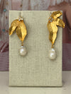 Such Grace and Style Pearl Earrings