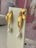 Such Grace and Style Pearl Earrings