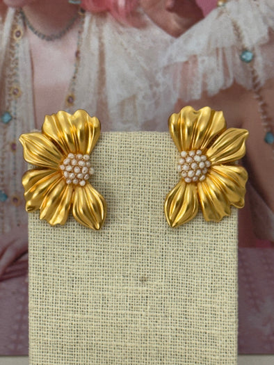 Italian Whisper Flower Gold Earrings