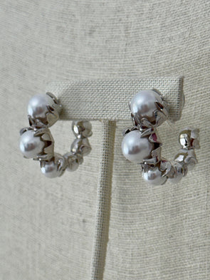 Porclean Beauty Pearl Hoop Earrings - Silver
