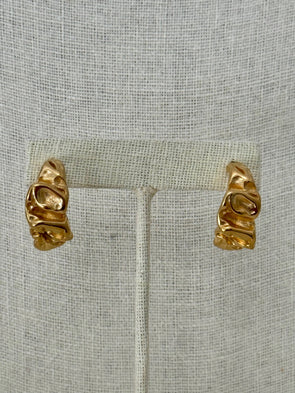 Minimal Gold Hoops