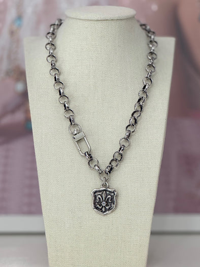 Fleur De Lis Necklace - Silver