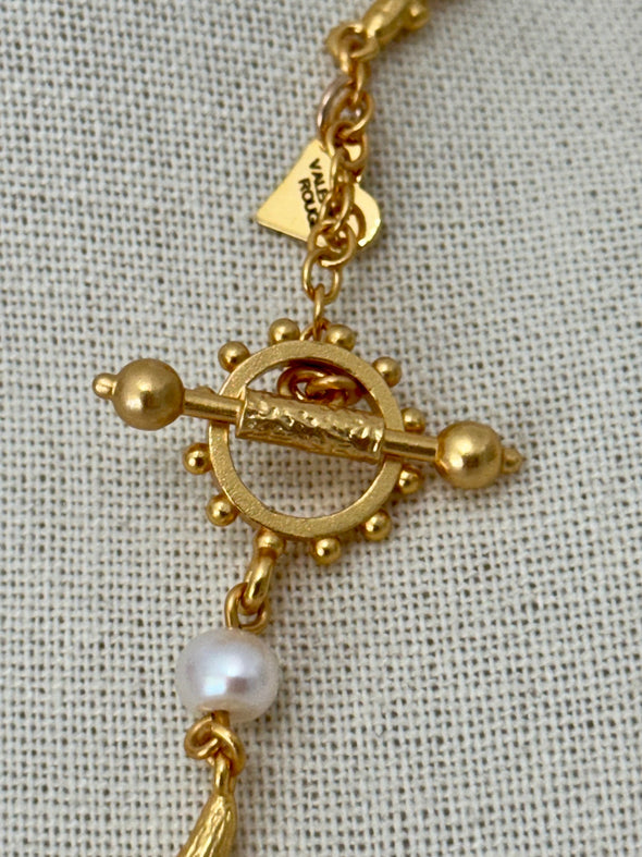 Such Grace and Style Pearl Necklace