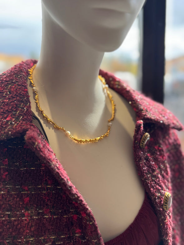 Such Grace and Style Pearl Necklace